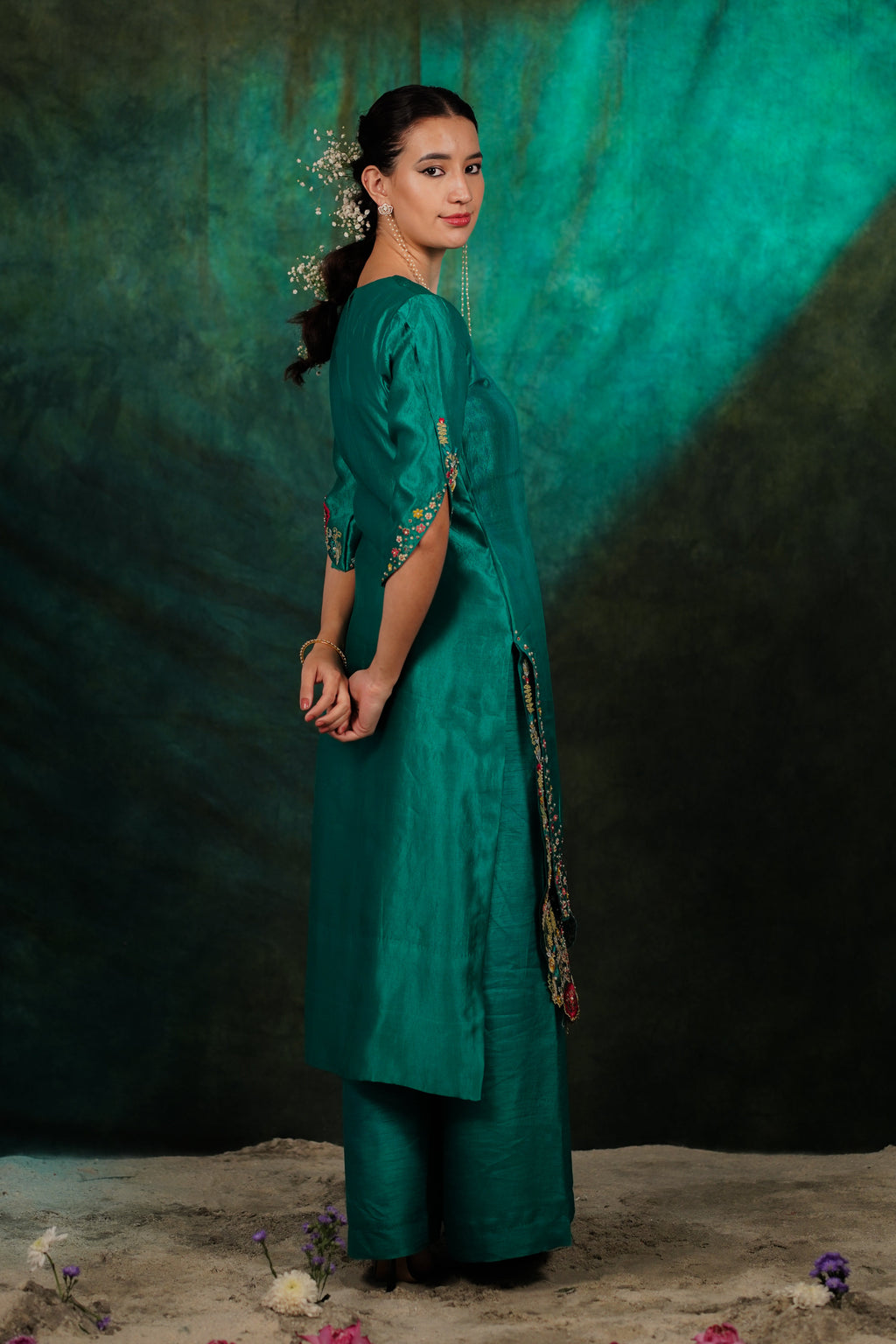Zahraé Viridian Dupion Silk Kurta Set