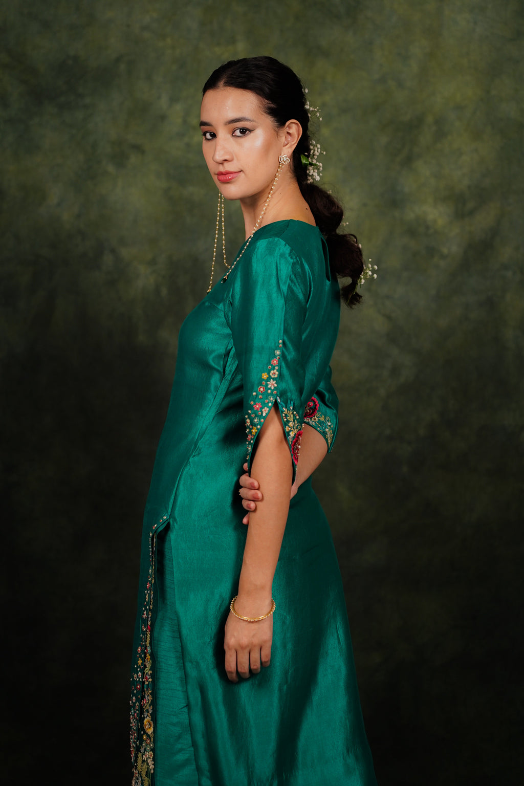 Zahraé Viridian Dupion Silk Kurta Set